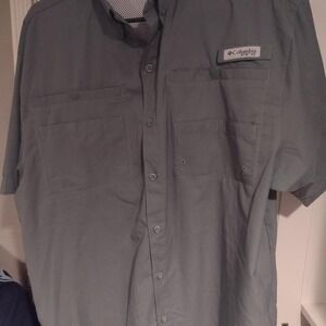 Green Columbia PFG short sleeve button down shirt